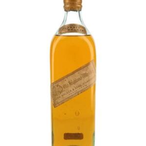 Johnnie Walker White Label
Bot.
1900
