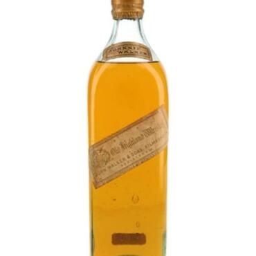 Johnnie Walker White Label
Bot.
1900